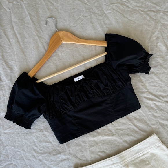 Sunday Best linen mini skirt & TNA cropped blouse - Picture 8 of 10